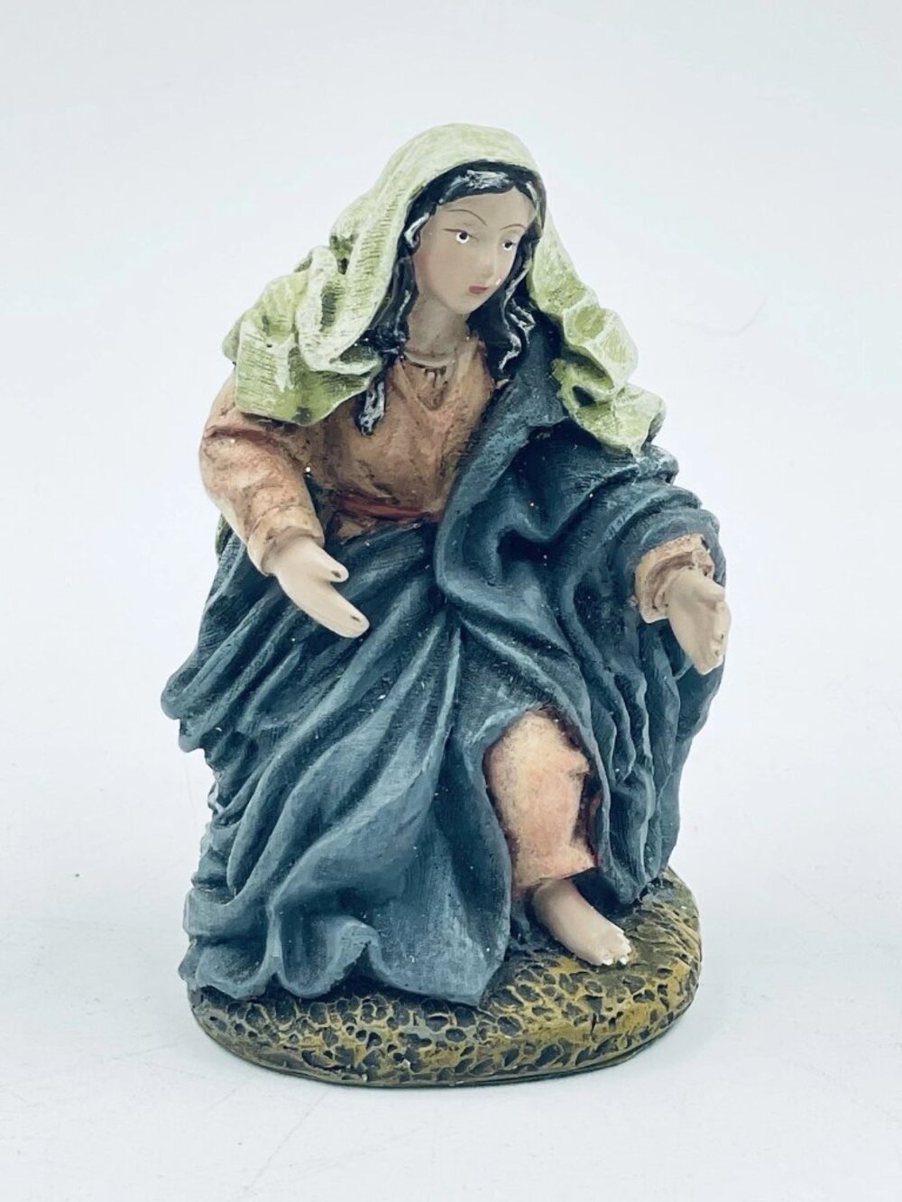 K's Collection Virgin Mary Christmas Holiday Nativity Figurine 4" X 2.5" Decor